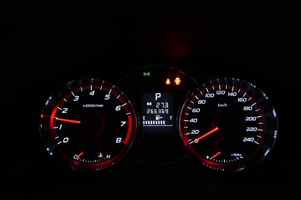 SUBARU Forester 2012