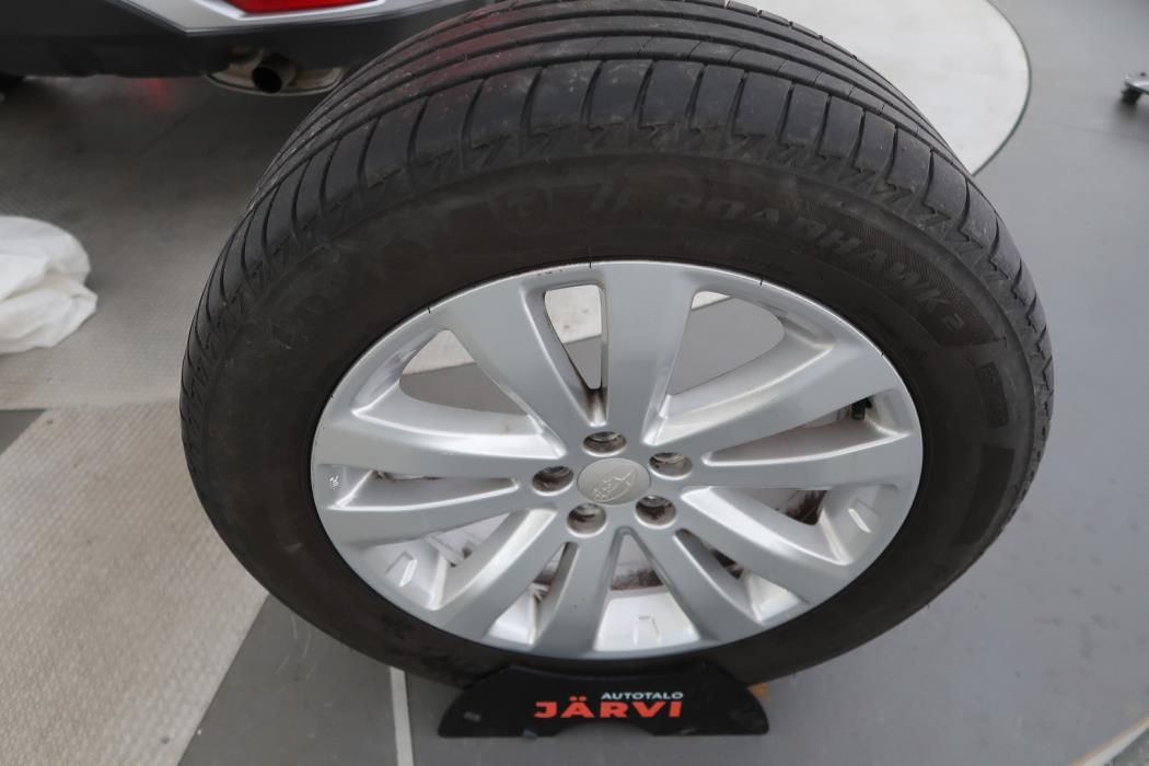 SUBARU Forester 2012