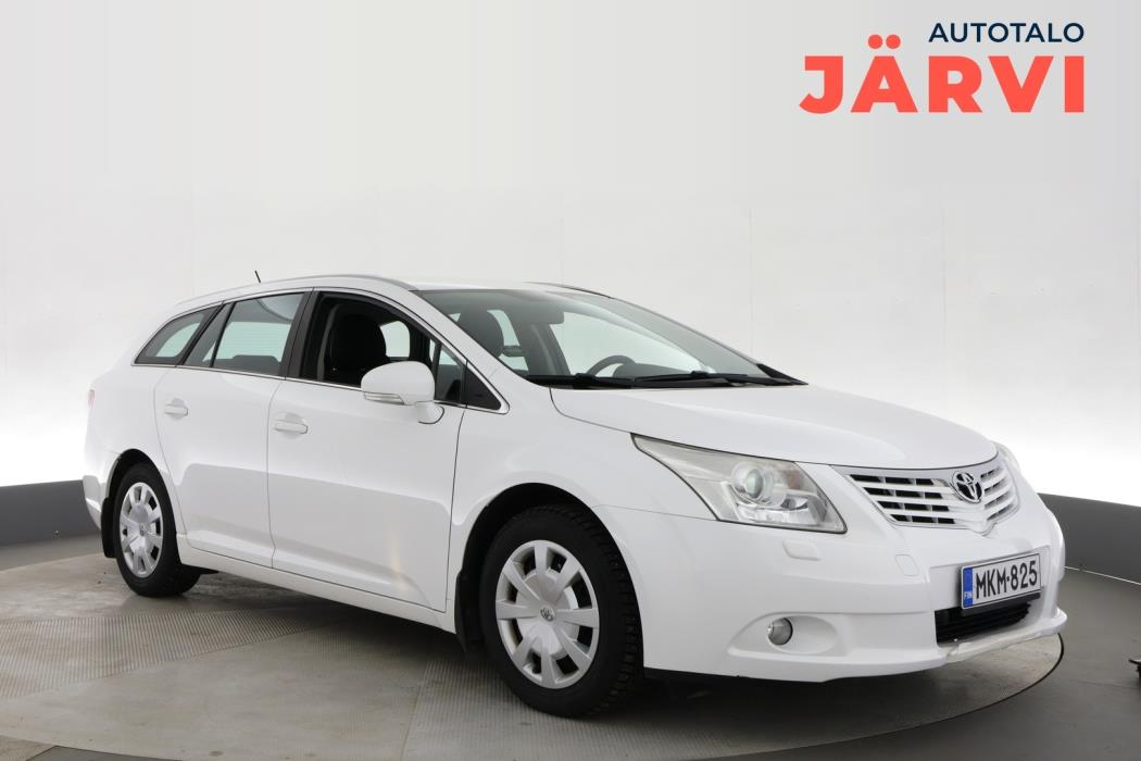 TOYOTA Avensis 2011