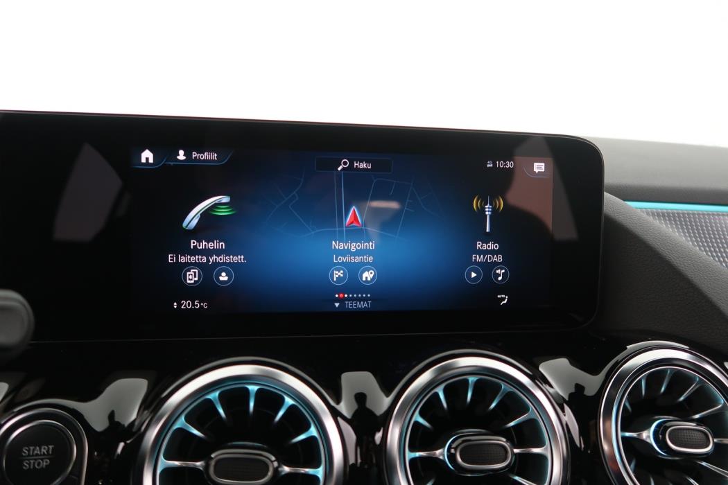 MERCEDES-BENZ EQA 2023