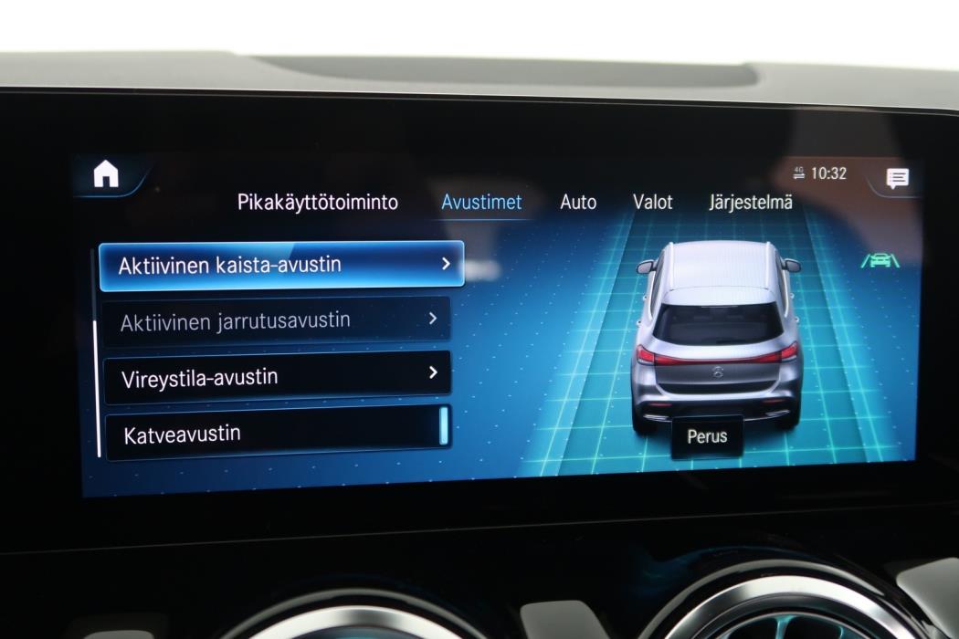 MERCEDES-BENZ EQA 2023