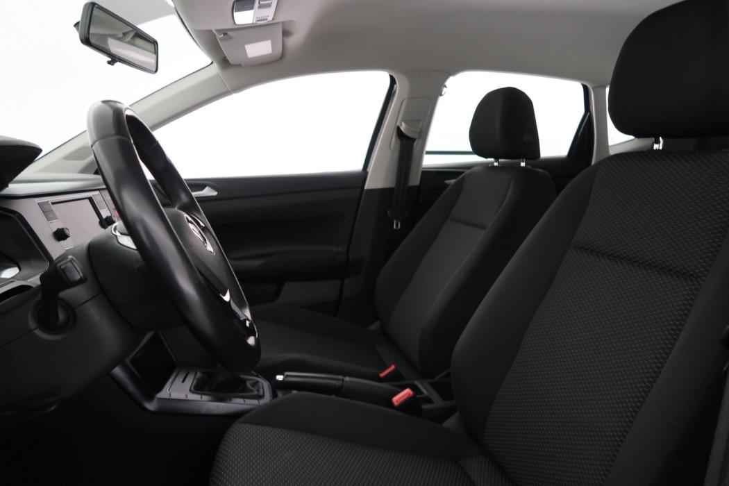 VOLKSWAGEN Polo 2020