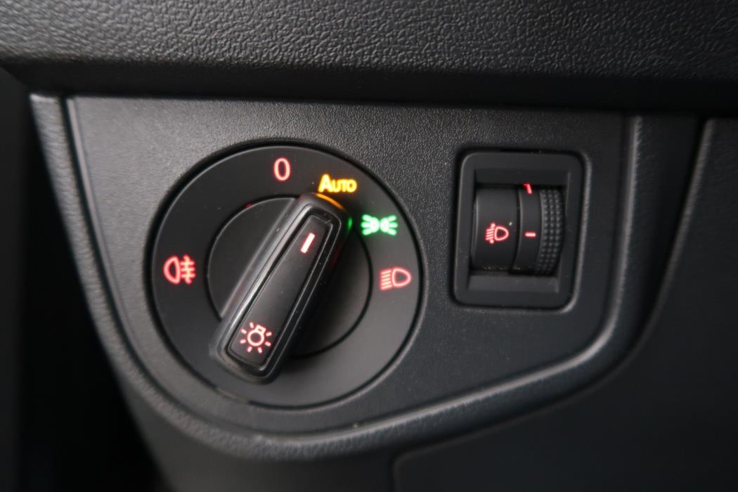 VOLKSWAGEN Polo 2020