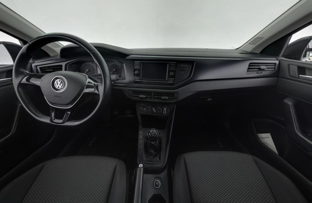 VOLKSWAGEN Polo 2020