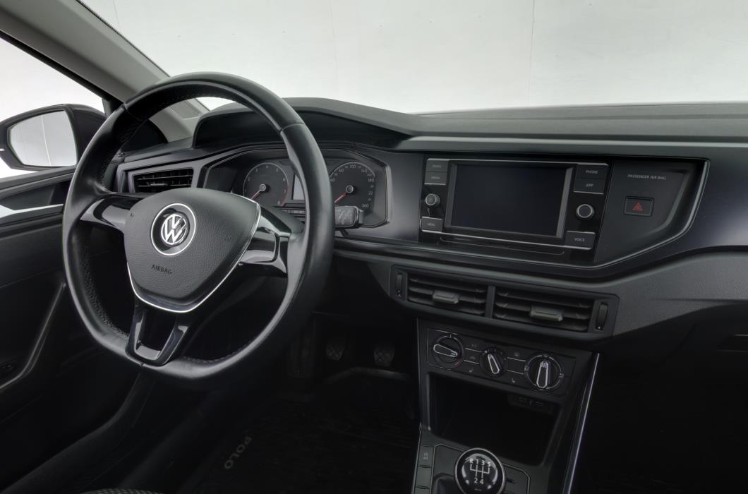 VOLKSWAGEN Polo 2020