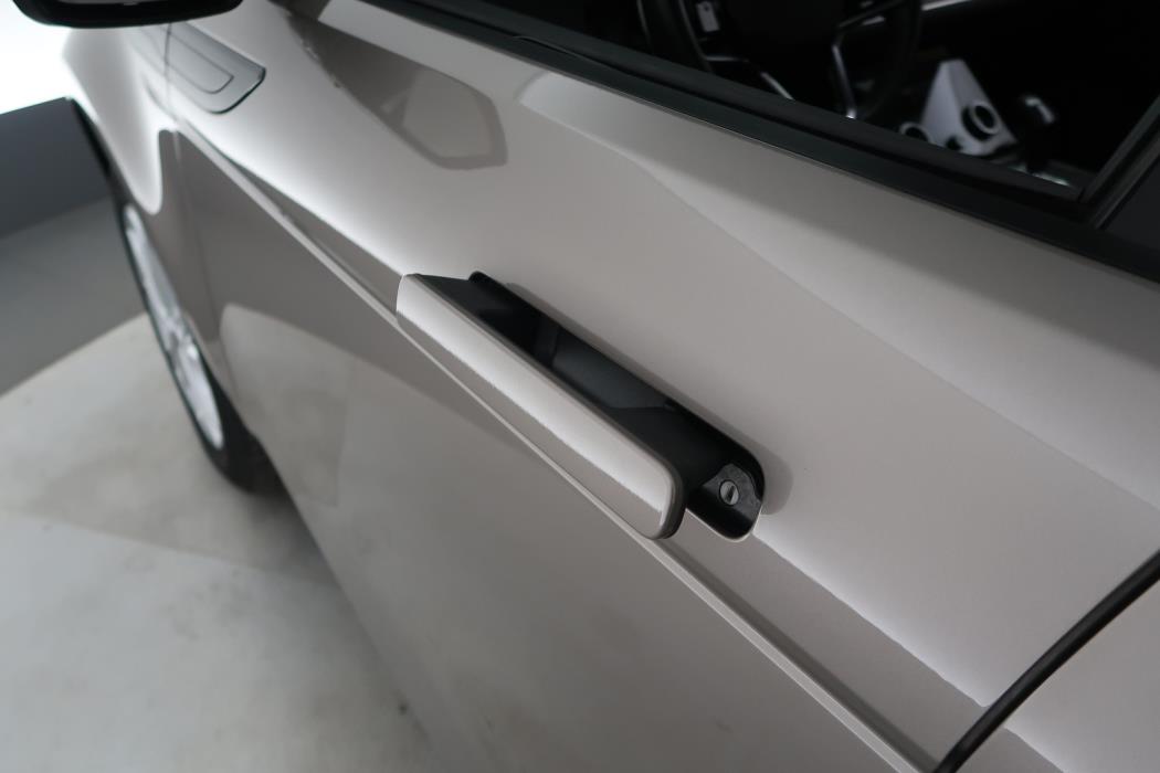 LAND ROVER Range Rover Evoque 2024