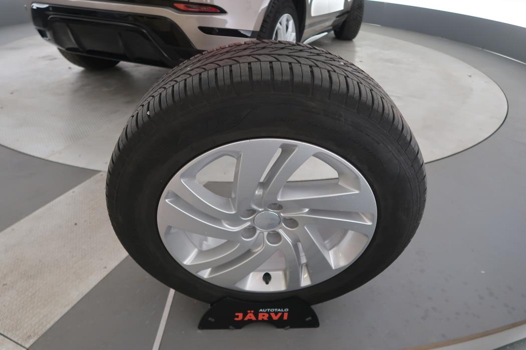 LAND ROVER Range Rover Evoque 2024