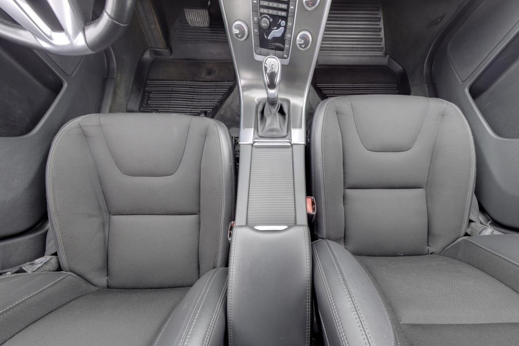 VOLVO XC60 2016