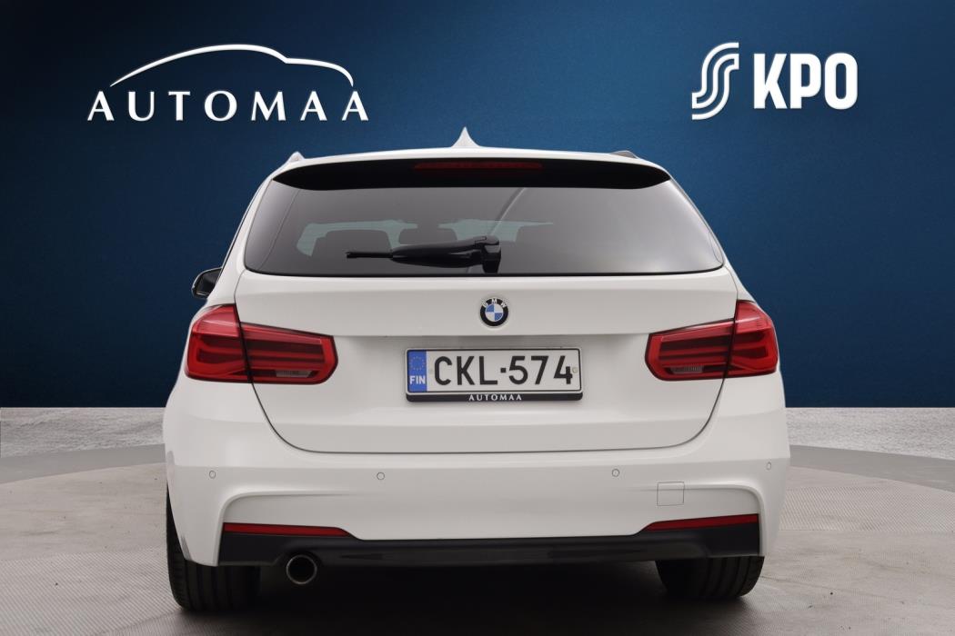 BMW 318 2017
