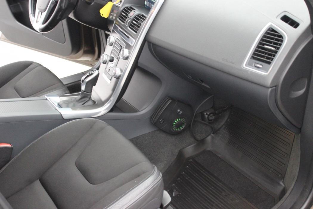 VOLVO XC60 2015