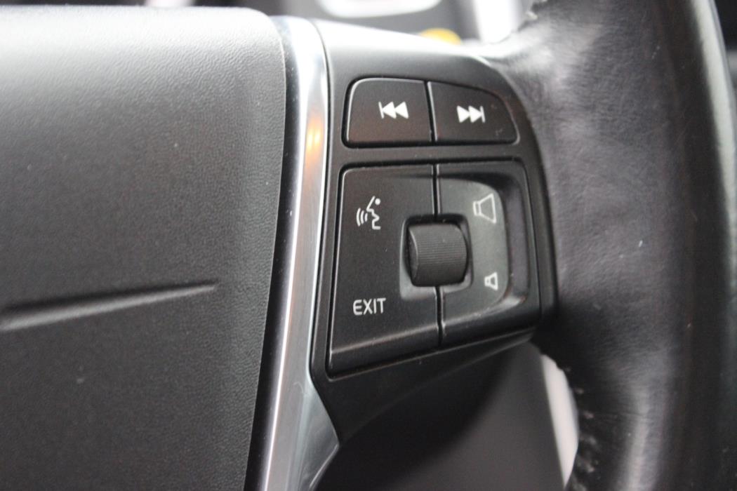 VOLVO XC60 2015