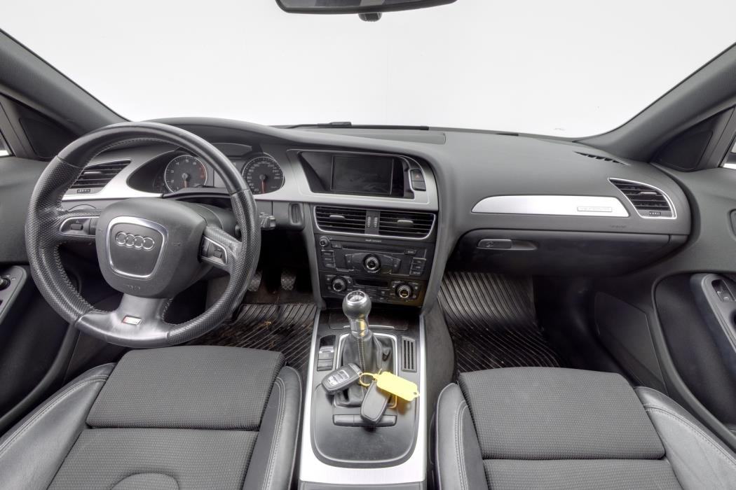 AUDI A4 2009