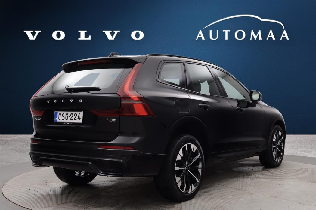 VOLVO XC60 2026
