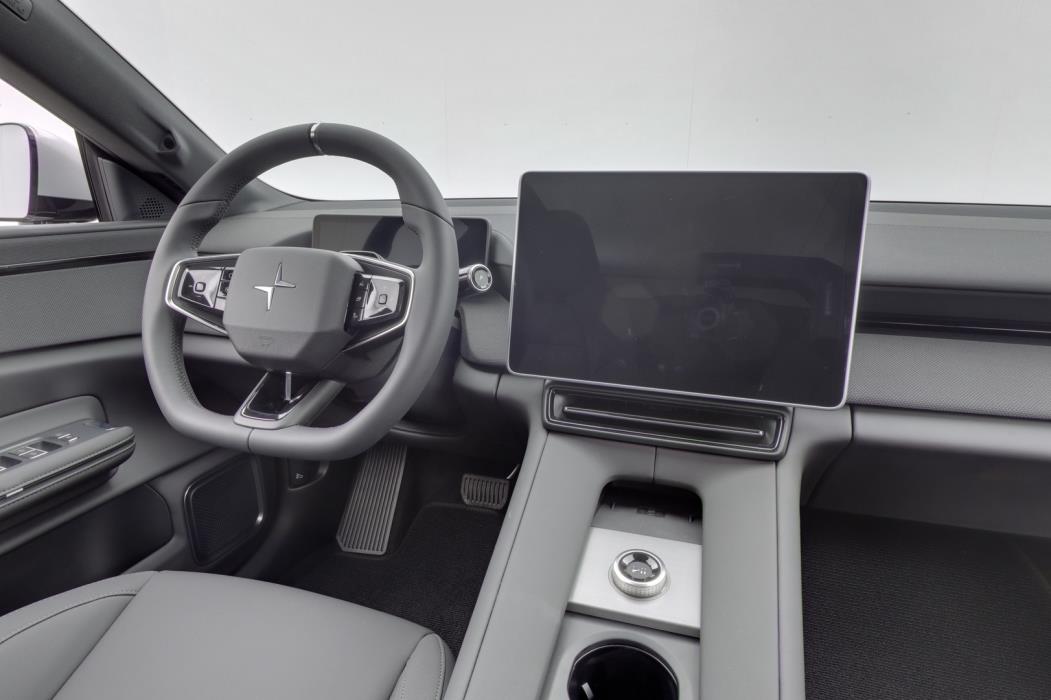 POLESTAR 4 2026