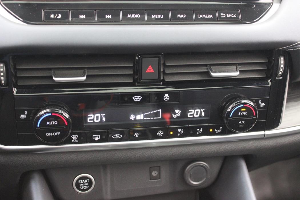 NISSAN Qashqai 2021