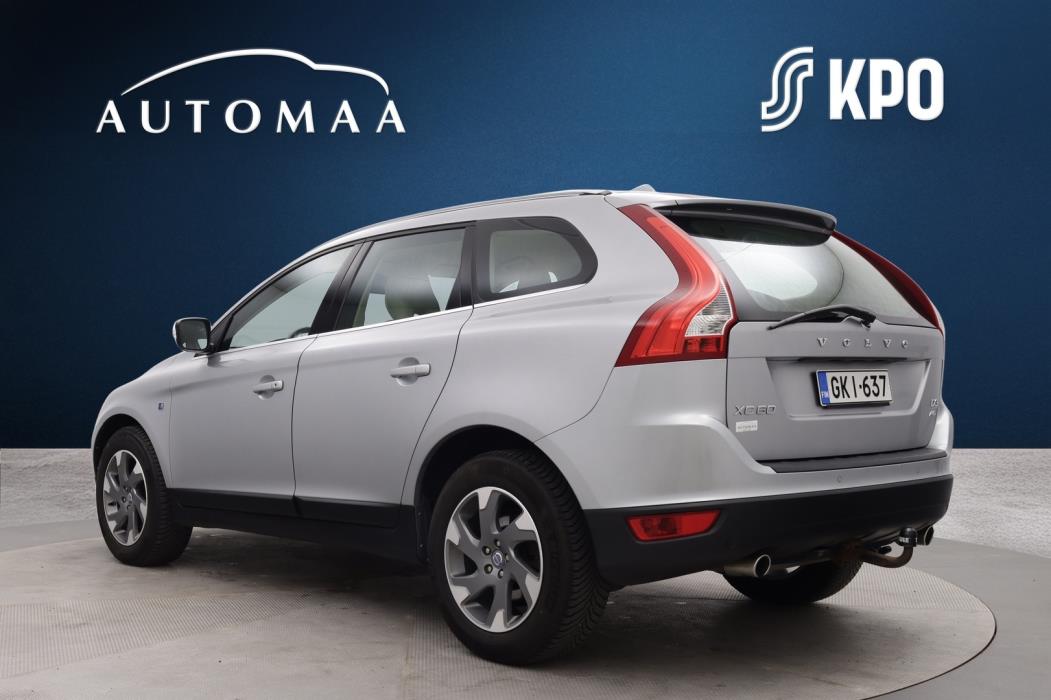 VOLVO XC60 2012