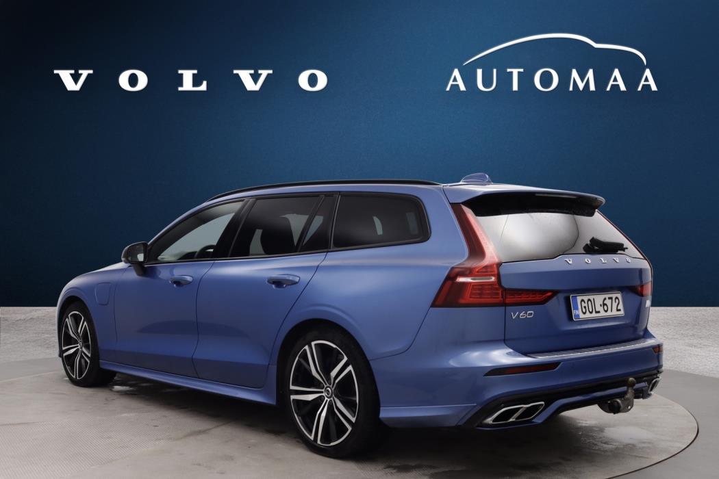 VOLVO V60 2021