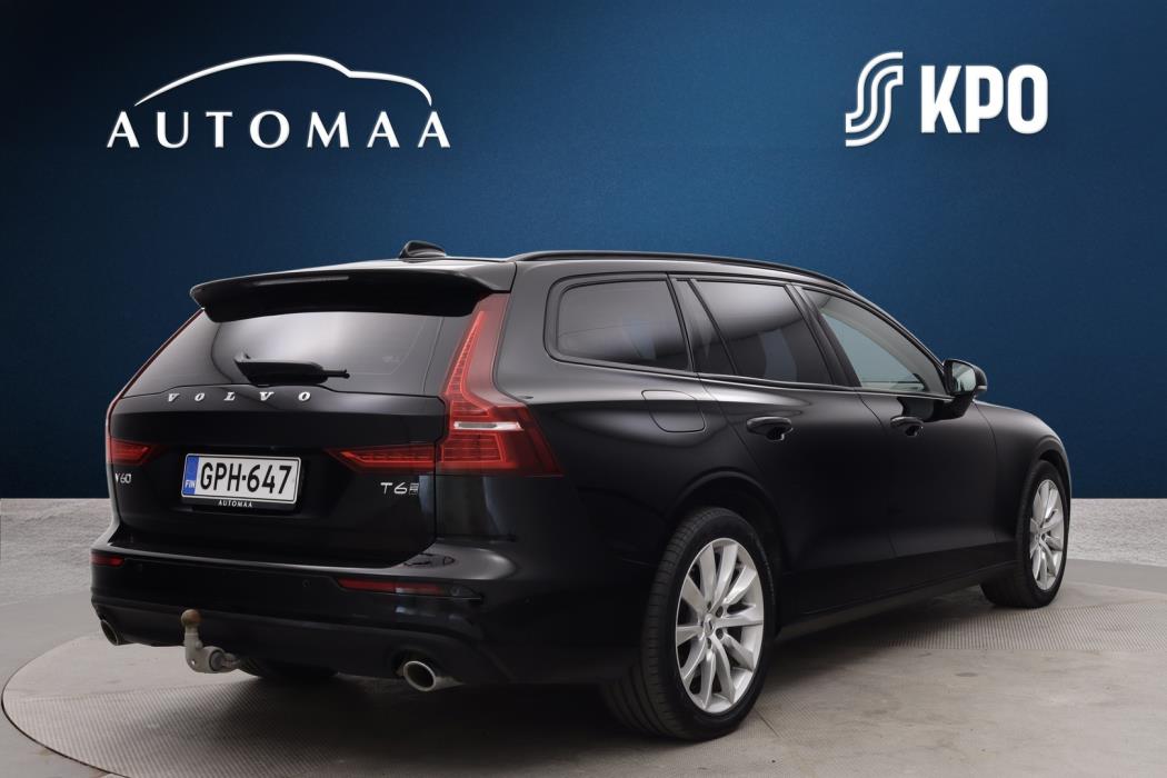 VOLVO V60 2020