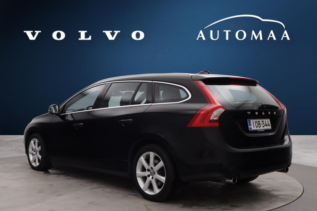 VOLVO V60 2018