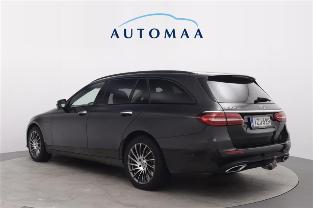 MERCEDES-BENZ E 2021