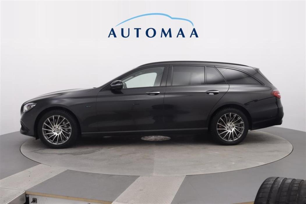 MERCEDES-BENZ E 2021