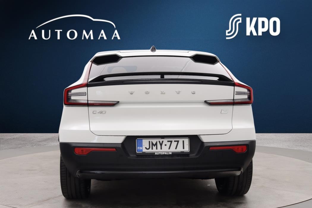 VOLVO C40 2023