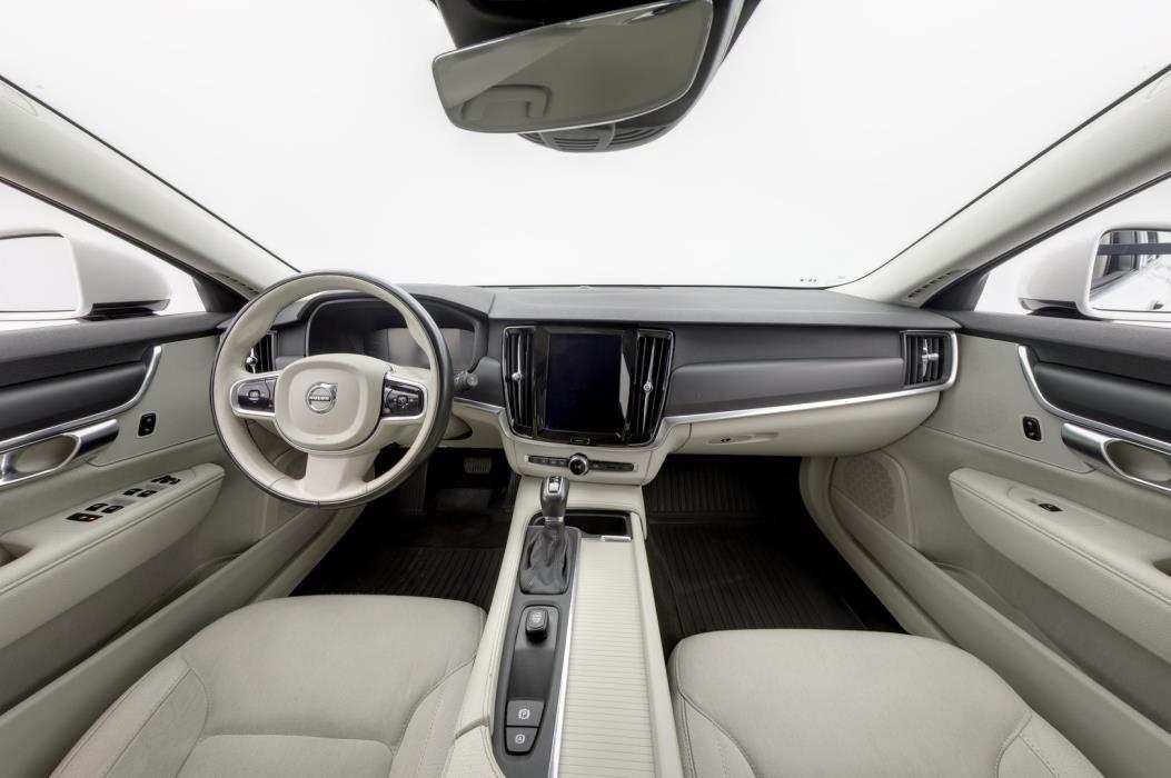 VOLVO V90 2017