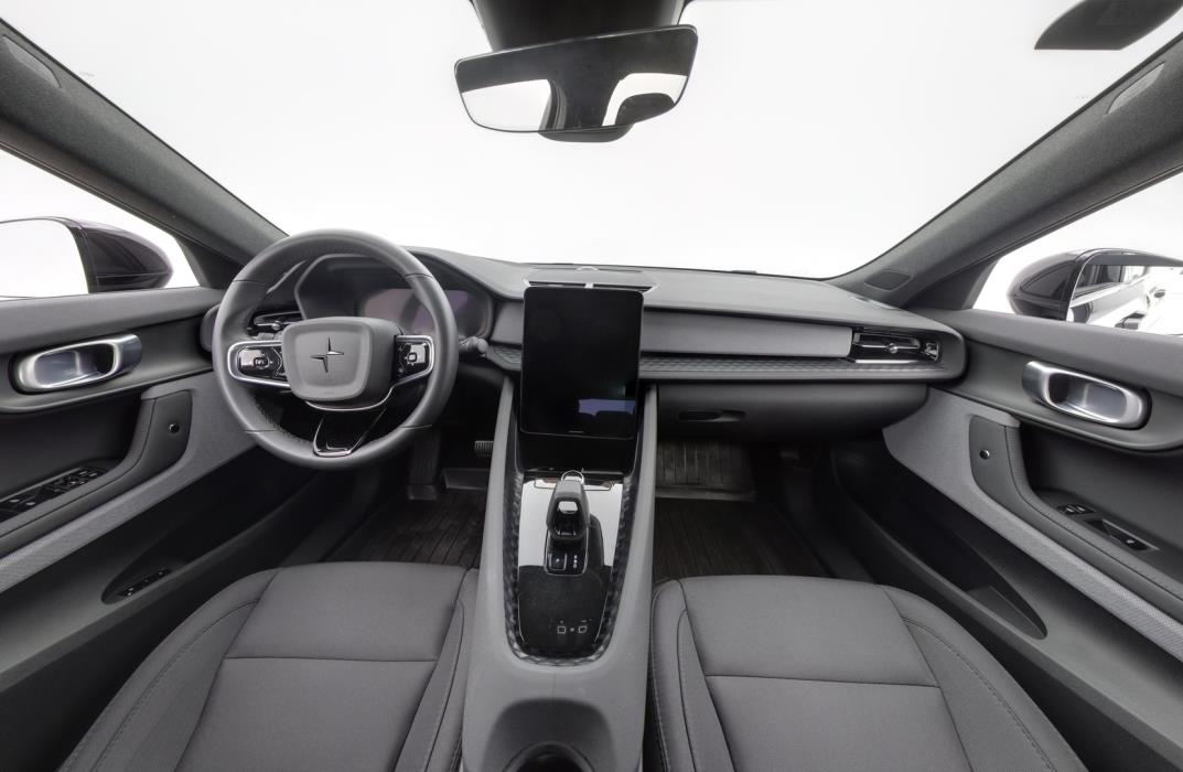 POLESTAR 2 2023