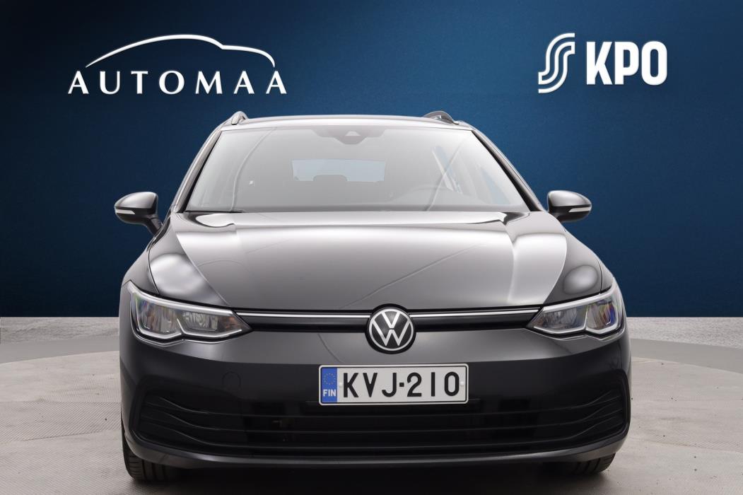 VOLKSWAGEN Golf 2023