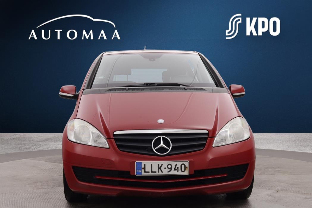MERCEDES-BENZ A 2010