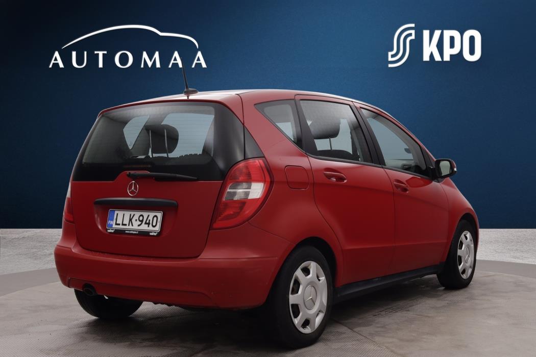 MERCEDES-BENZ A 2010