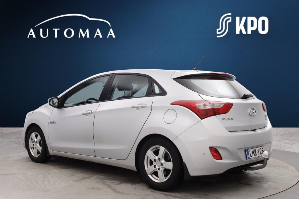 HYUNDAI i30 5d 2014