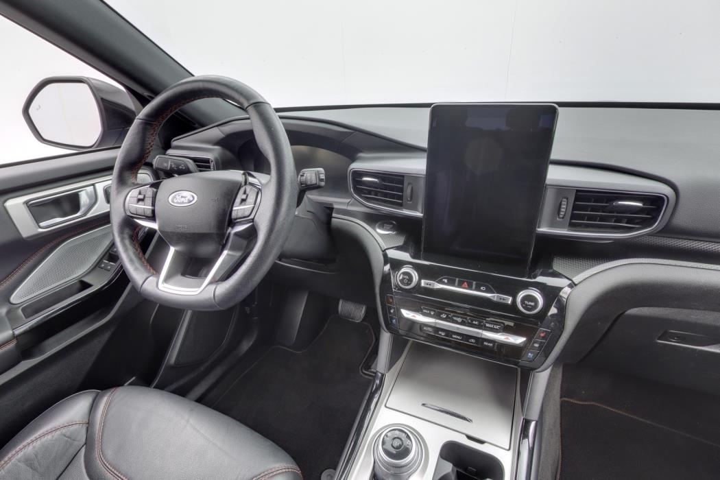 FORD Explorer 2023