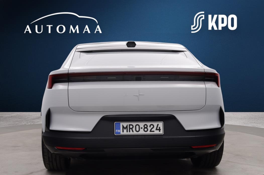 POLESTAR 4 2026