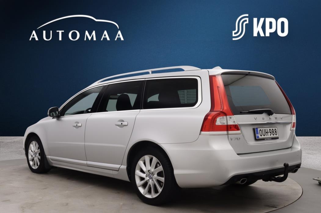 VOLVO V70 2014