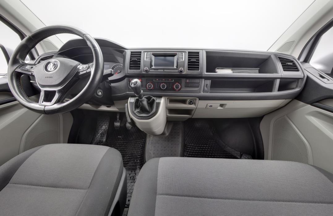VOLKSWAGEN Transporter 2017