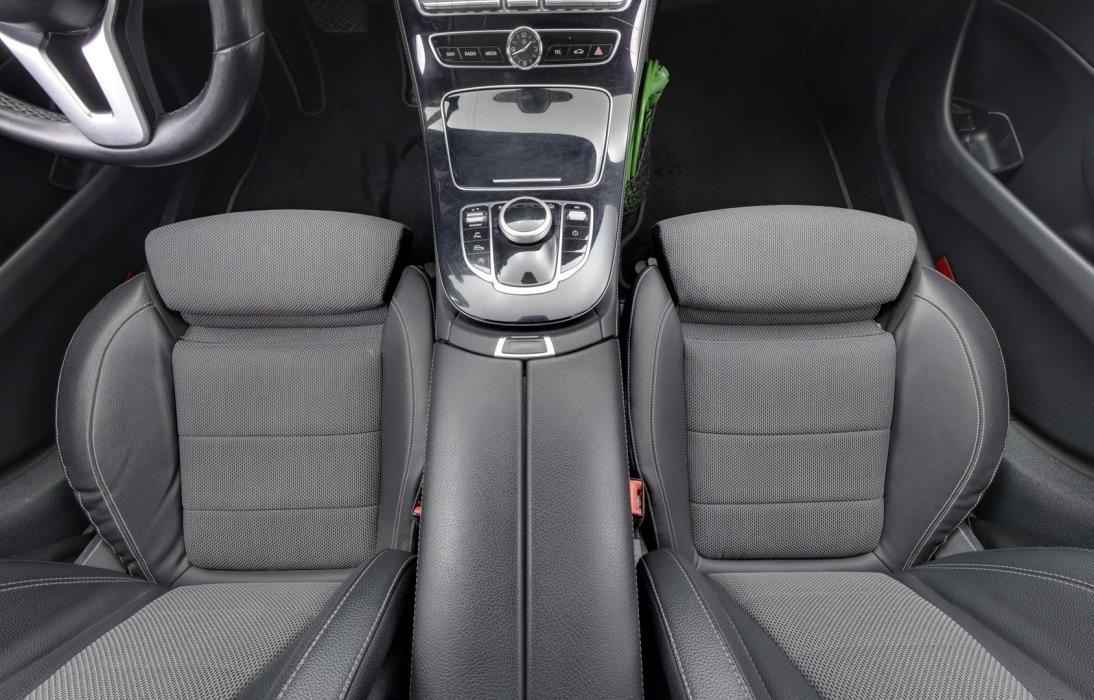 MERCEDES-BENZ E 2019