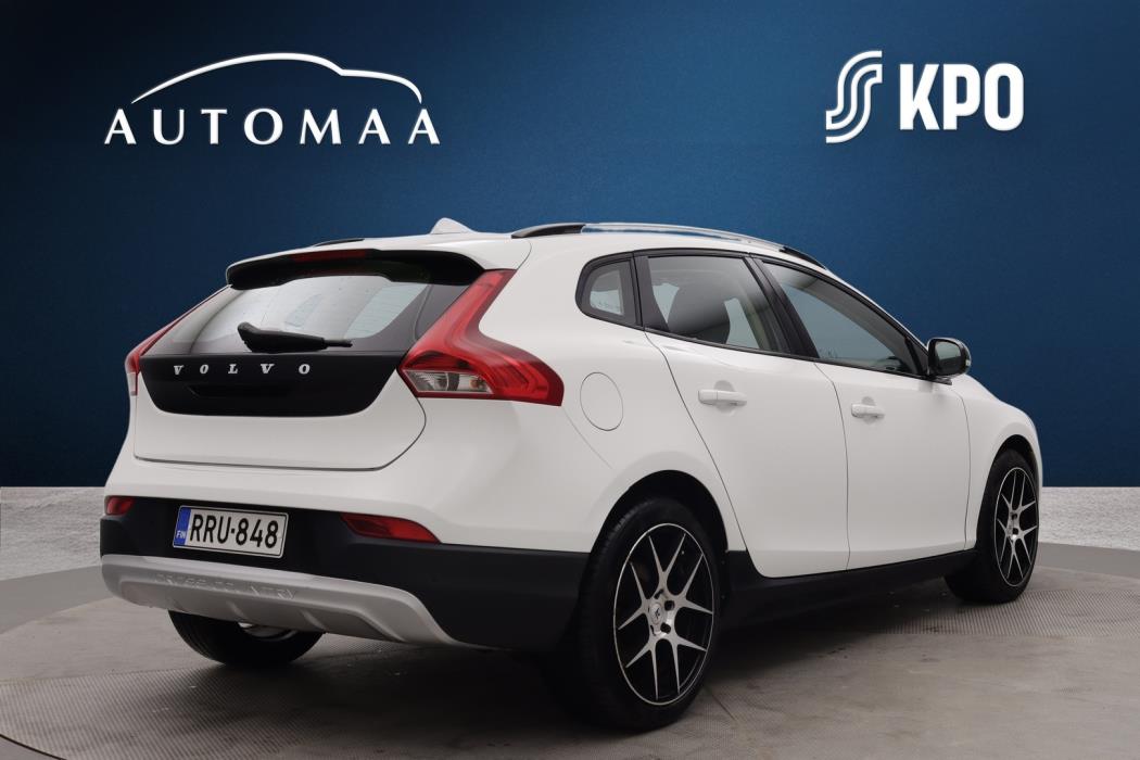 VOLVO V40 Cross Country 2014