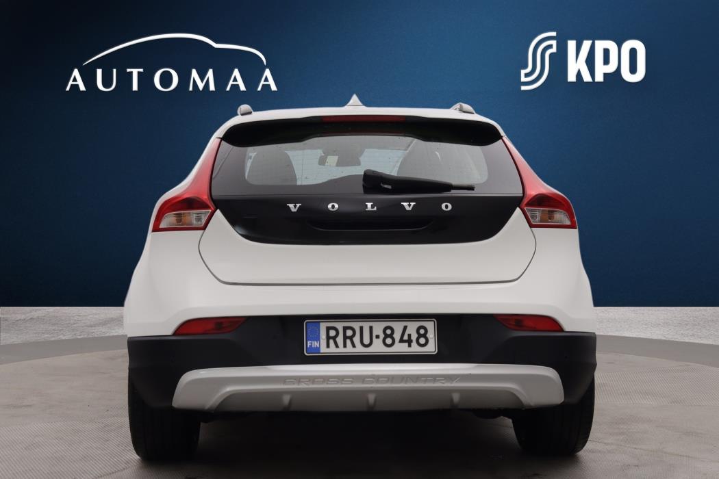 VOLVO V40 Cross Country 2014