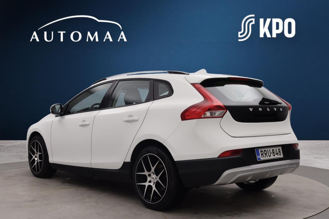 VOLVO V40 Cross Country 2014