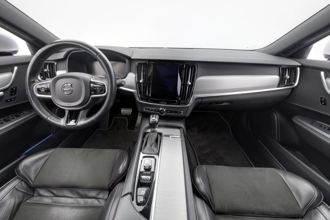 VOLVO V90 2017
