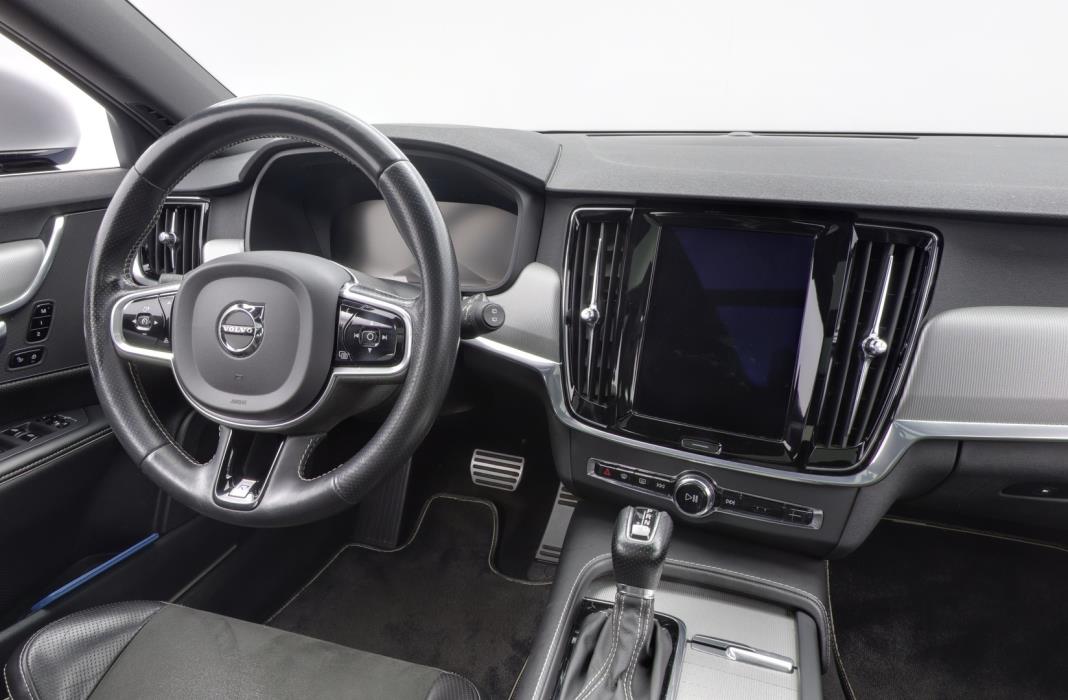 VOLVO V90 2017