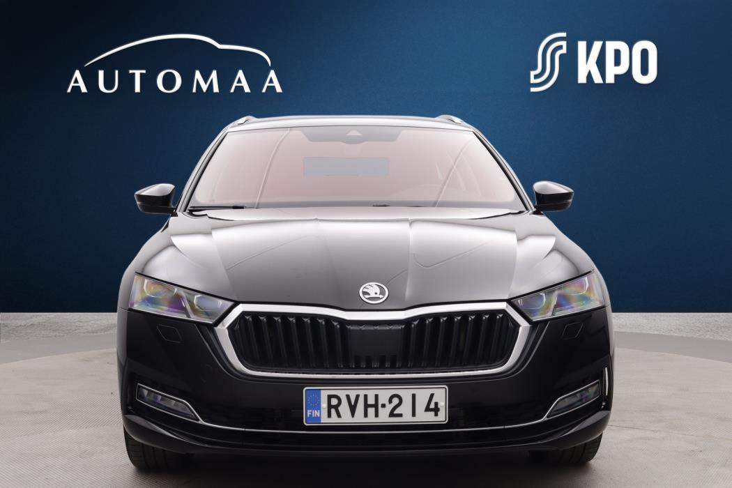 SKODA Octavia 2023