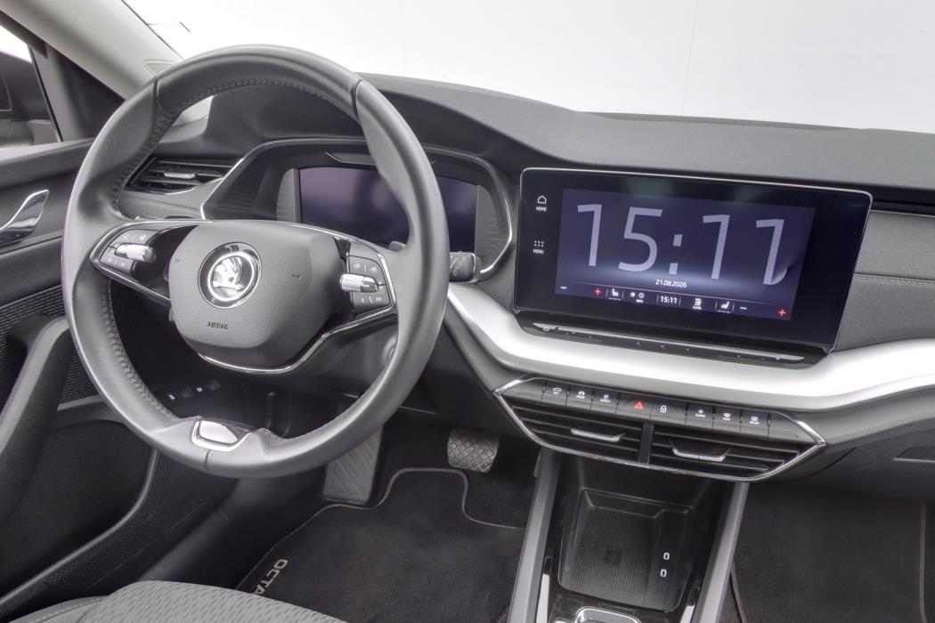 SKODA Octavia 2023