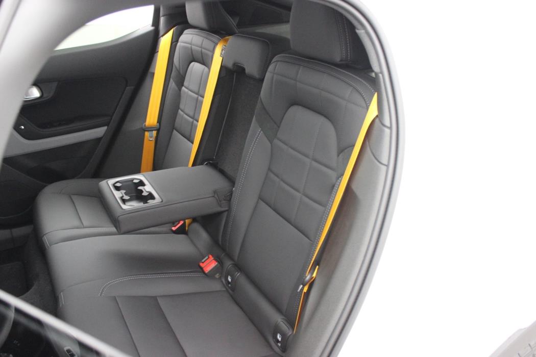 POLESTAR 2 2026