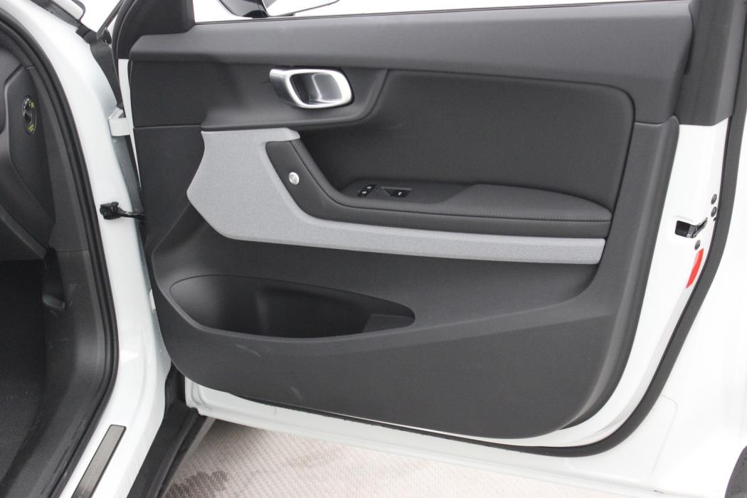 POLESTAR 2 2026