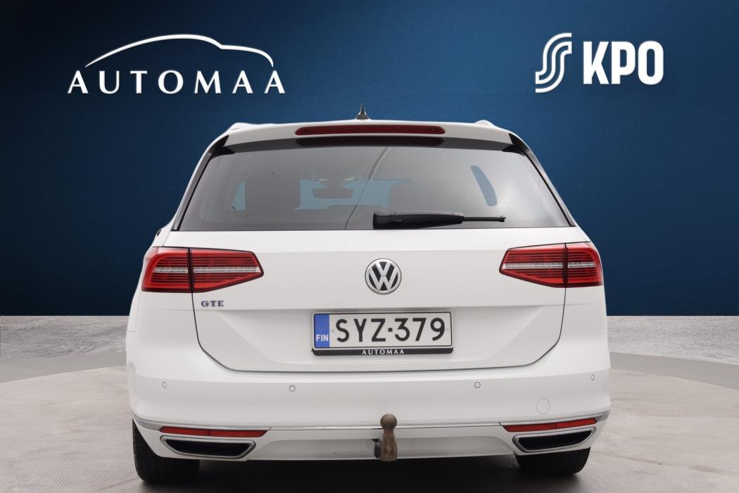 VOLKSWAGEN Passat 2018