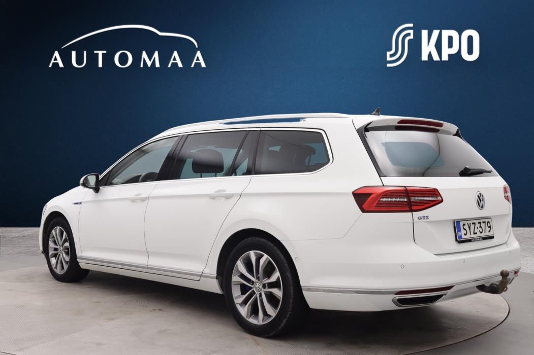 VOLKSWAGEN Passat 2018