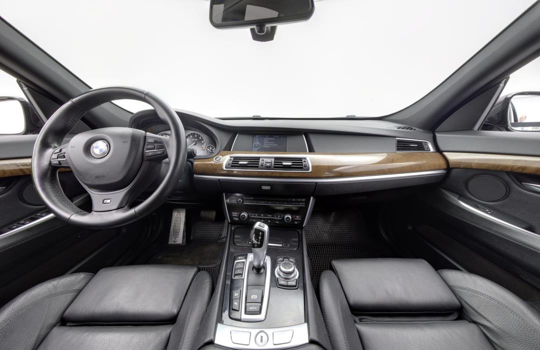 BMW 535 Gran Turismo 2012