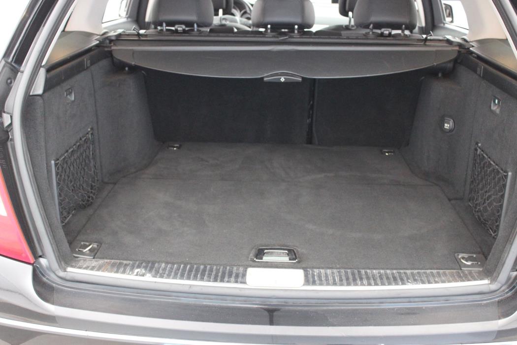 MERCEDES-BENZ C 2011